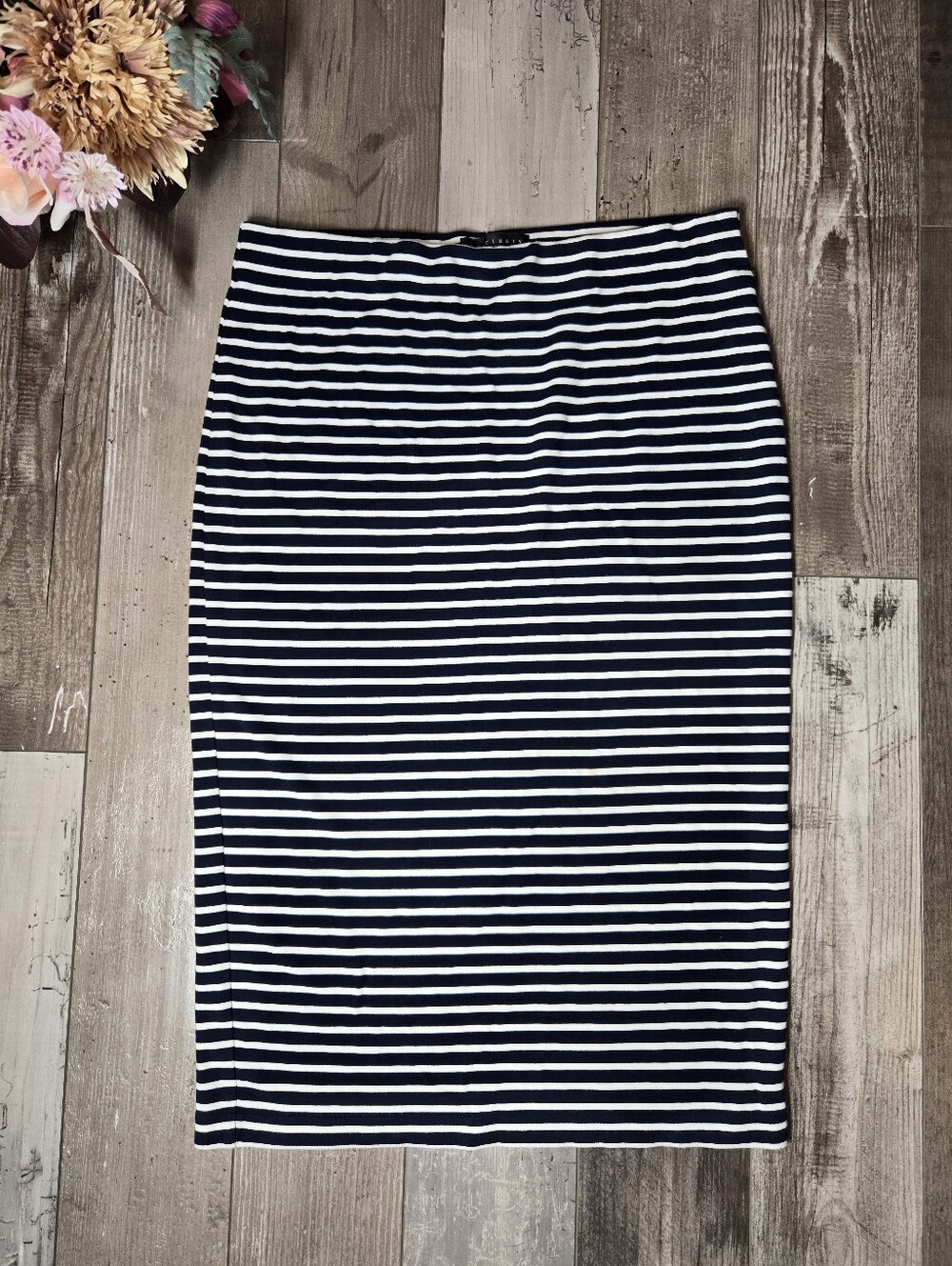 Sanctuary Clothing Navy & White Striped Pencil Skirt – Women’s Large